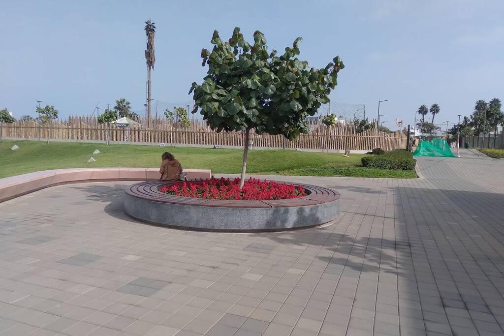 Parque & Mar Lindo En San Isidro * Lima